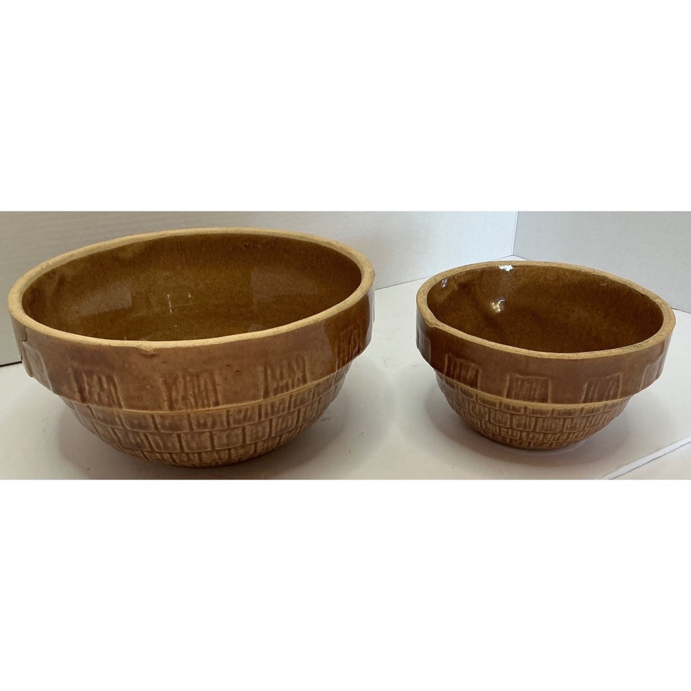 Vintage Mixing Bowls Set of 2 Basket Weave Brown Stoneware 7in 5in USA